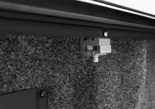 Load image into Gallery viewer, Roll-N-Lock 15-20 Ford F-150 65-5/8in E-Series Retractable Tonneau Cover