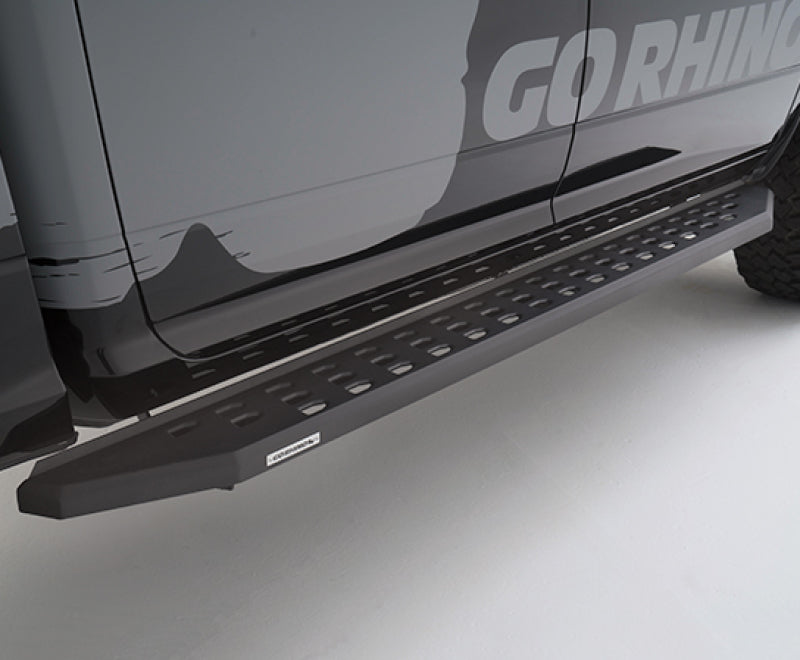 Go Rhino Chevy 2500HD RB20 Running Boards Complete Kit w/RB20 + Brkts