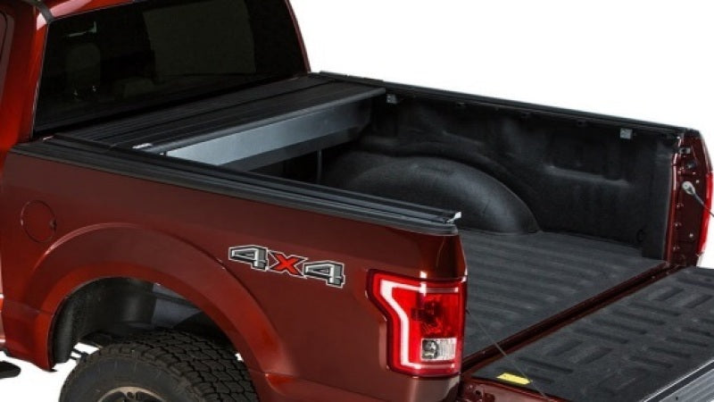 Retrax 15+ Ford F-150 Super Crew/Super Cab & F-150 Lightning (5.5ft. Bed) Retrax IX