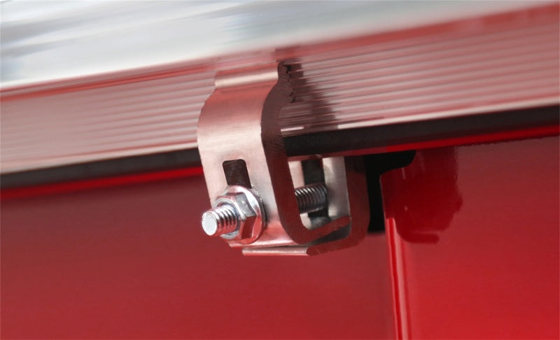 Access Tonnosport 17+ NIssan Titan 5-1/2ft Bed (Clamps On w/ or w/o Utili-Track) Roll-Up Cover