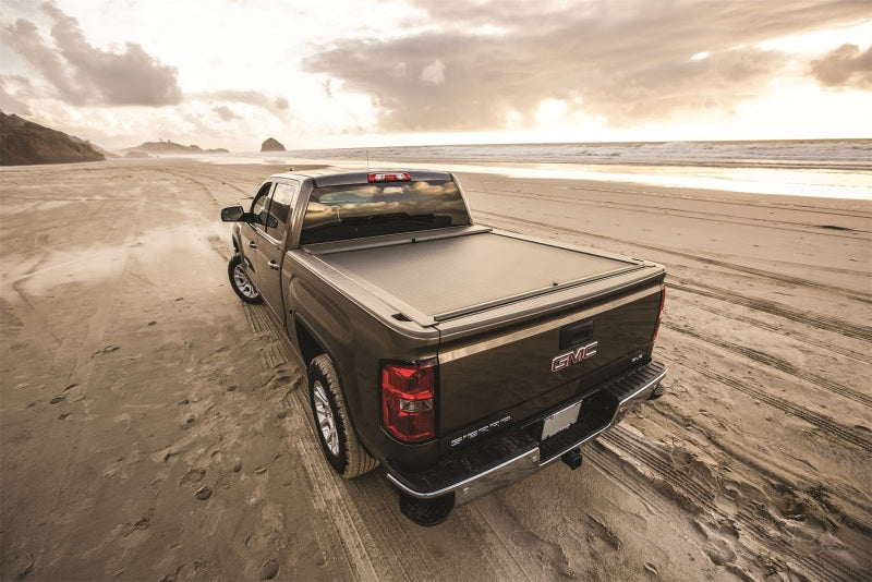 Roll-N-Lock Toyota Tundra Ext Cab 78.7in M-Series Retractable Tonneau Cover