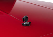 Load image into Gallery viewer, UnderCover Chevy Silverado 1500 5.8ft Lux Bed Cover - Satin Steel Metallic
