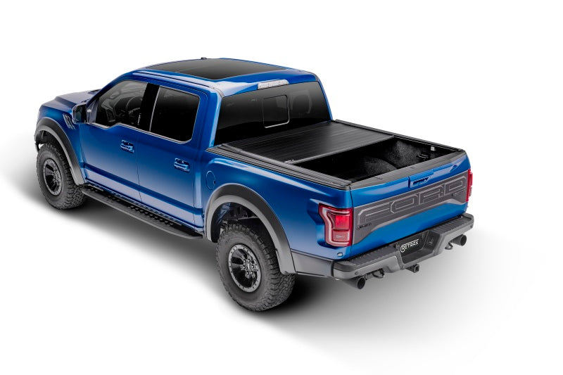 Retrax 15+ Ford F-150 Super Crew/Super Cab & F-150 Lightning (5.5ft. Bed) Retrax IX
