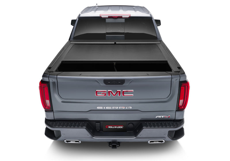 Roll-N-Lock Chevrolet Silverado 1500 72.5in Bed M-Series Retractable Tonneau Cover