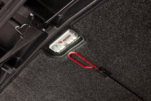 Load image into Gallery viewer, UnderCover Ford F-150 5.5ft Elite LX Bed Cover - Ingot Silver