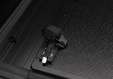 Load image into Gallery viewer, UnderCover Honda Ridgeline 5ft Flex Bed Cover