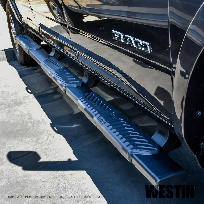Westin 19+ RAM 2500/3500 CC 8ft Bed Excl. Dually R5 M-Series W2W Nerf Step Bars - Blk