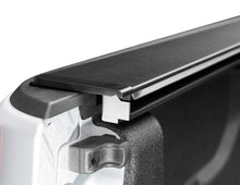 Load image into Gallery viewer, Roll-N-Lock Jeep Gladiator 5ft bed M-Series Retractable Tonneau Cover