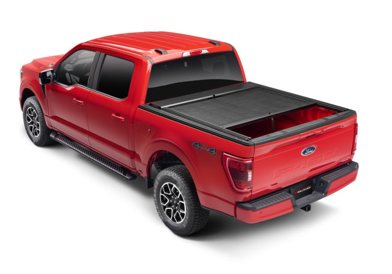 Roll-N-Lock Chevrolet Silverado 2500-3500 (78.9in. Bed) M-Series XT Retractable Tonneau Cover