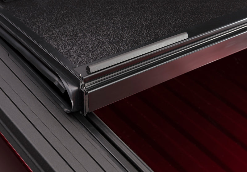 BAK 5ft 6in Bed BAKFlip FiberMax - 1126309