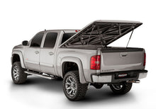 Load image into Gallery viewer, UnderCover Chevy Colorado/GMC Canyon 6ft SE Smooth Bed Cover - Ready To Paint
