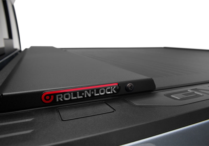 Roll-N-Lock Chevrolet Silverado 1500 SB 77-3/4in A-Series Retractable Tonneau Cover