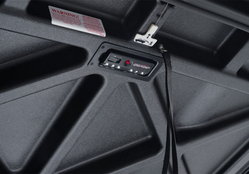 UnderCover Nissan Frontier 5ft Elite Bed Cover - Black Textured
