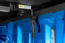 Load image into Gallery viewer, Lund Dodge Ram 1500 5.7ft Bed (w/o RamBox) Hard Fold Tonneau Lund - Black