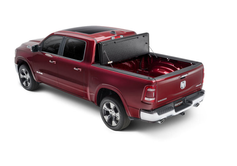 UnderCover Ram 1500 (w/o Rambox) (Classic) 5.7ft Flex Bed Cover