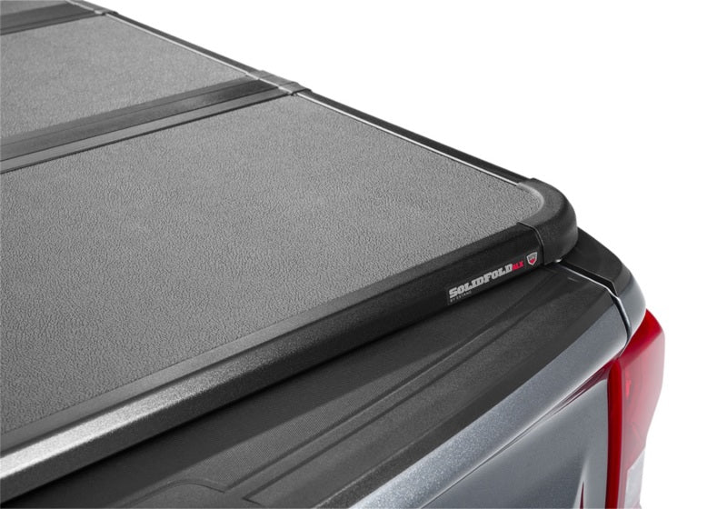 Extang 14-19 Chevy/GMC Silverado/Sierra 1500 (8ft. 2in. Bed) Solid Fold ALX