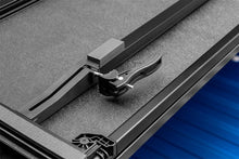 Load image into Gallery viewer, Lund Chevy Silverado 1500 Fleetside (8ft. Bed) Hard Fold Tonneau Cover - Black