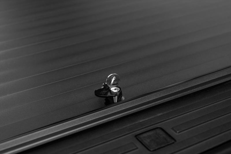 Roll-N-Lock Chevrolet Silverado 1500 SB 77-3/4in A-Series Retractable Tonneau Cover