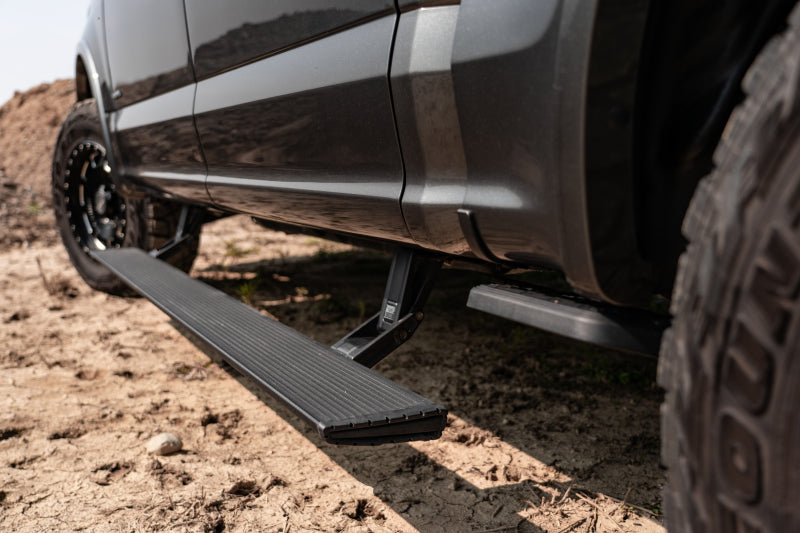 AMP Research Ford F-250/350/450 All Cabs (Fits Only Sync 4 Models) PowerStep Xtreme - Black