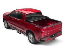 Load image into Gallery viewer, Lund Chevy Silverado 1500 (5.5ft. Bed) Genesis Tri-Fold Tonneau Cover - Black