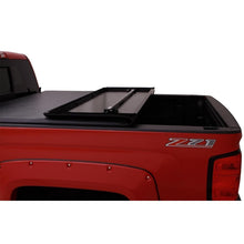 Load image into Gallery viewer, Lund Toyota Tacoma (5ft. Bed) Hard Fold Tonneau Cover - Black
