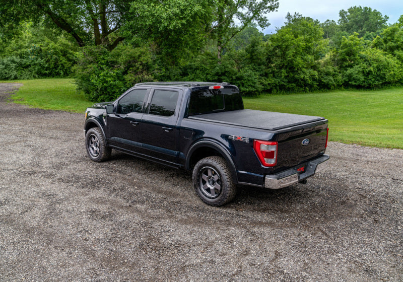 Extang Nissan Titan (5 1/2ft Bed) - Includes Clamp Kit for Bed Rail System Trifecta e-Series