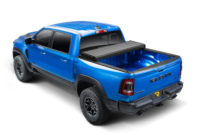 Extang 09-18 Dodge Ram / Classic 1500 (5ft. 7in. Bed) Solid Fold ALX