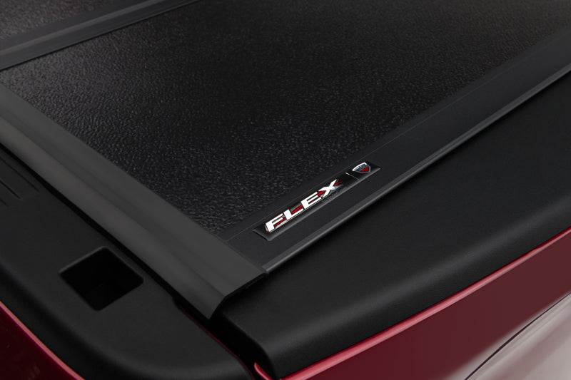 UnderCover Ram 1500 (w/o Rambox) (Classic) 5.7ft Flex Bed Cover