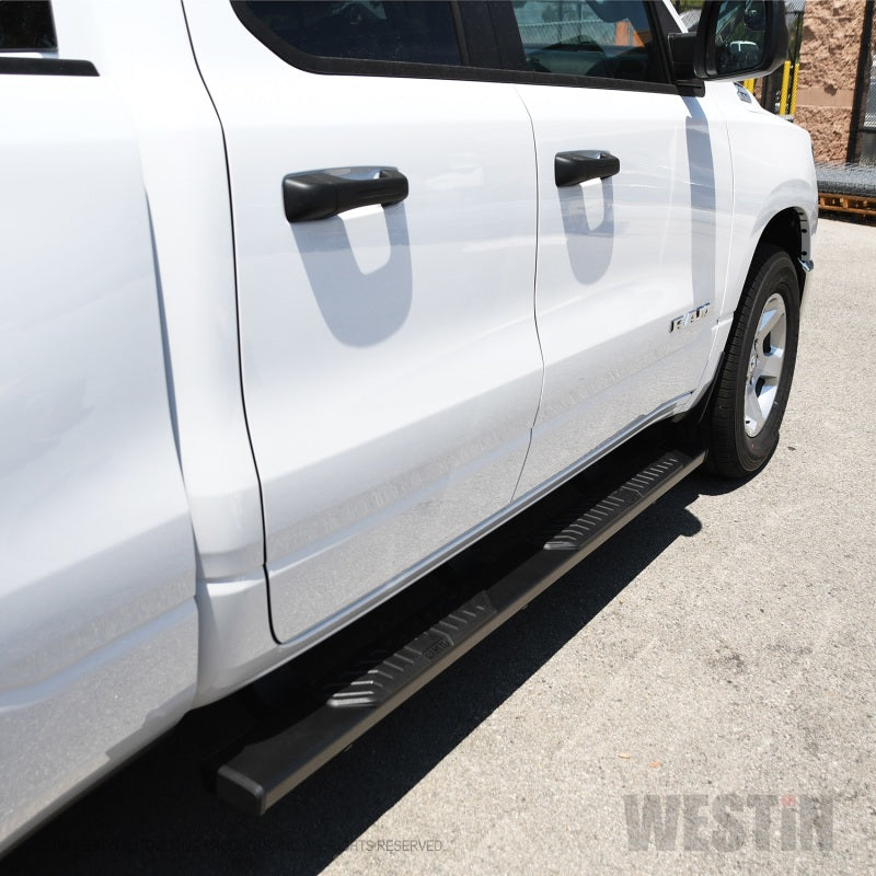 Westin 19+ Ram 1500 Quad Cab (Excl 2019 Ram 1500 Classic) R5 Nerf Step Bars - Black